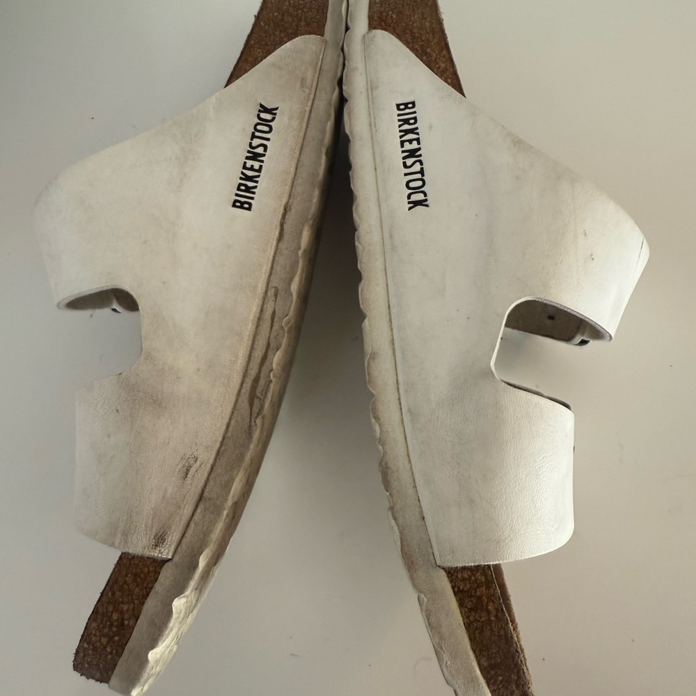 Birkenstock White Sandals with Dark Buckles - Picture 5 of 6